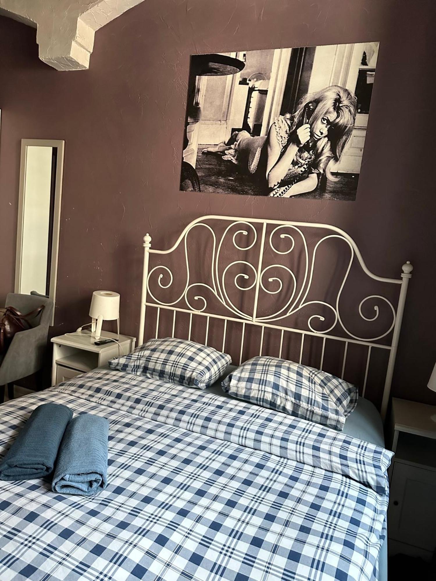פוזנן Kolysanka Private Rooms In Old Town מראה חיצוני תמונה