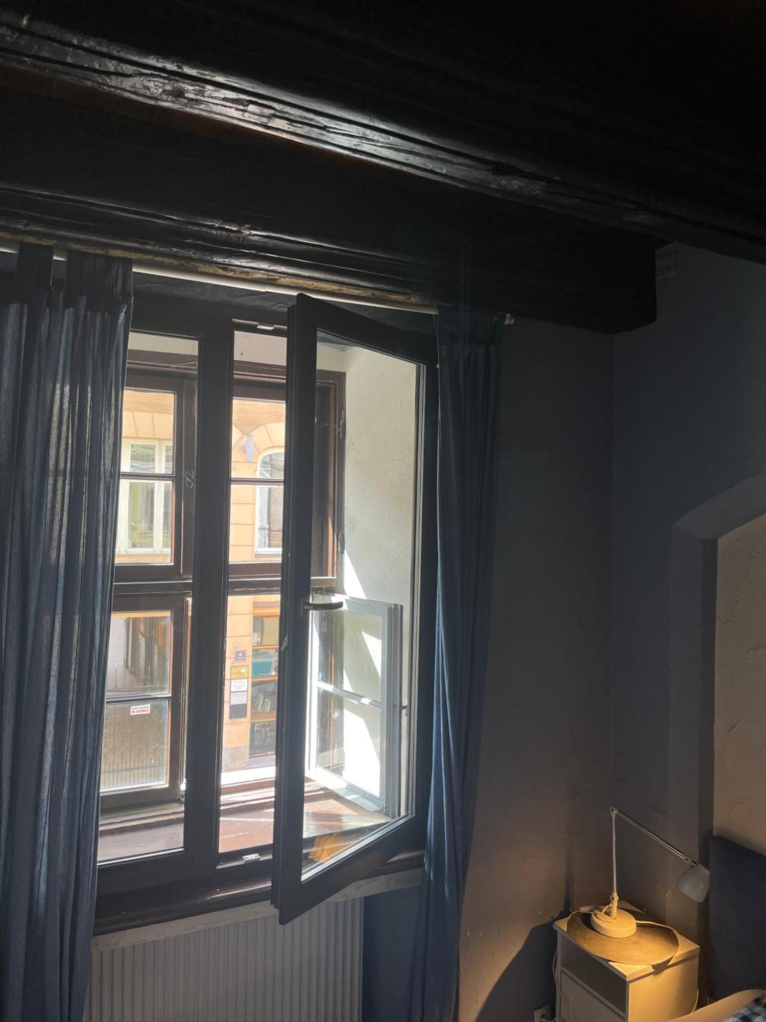 פוזנן Kolysanka Private Rooms In Old Town מראה חיצוני תמונה