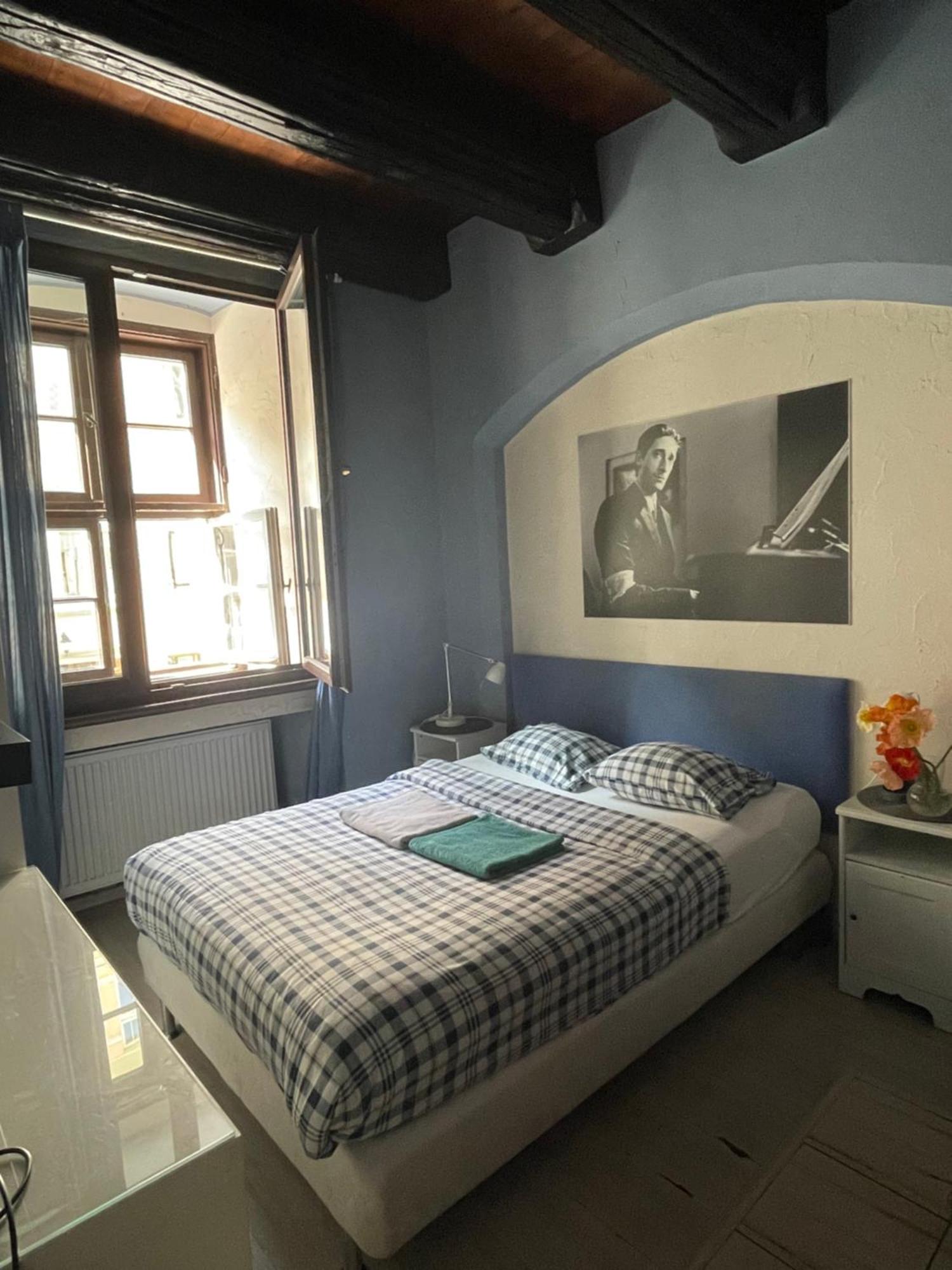 פוזנן Kolysanka Private Rooms In Old Town מראה חיצוני תמונה
